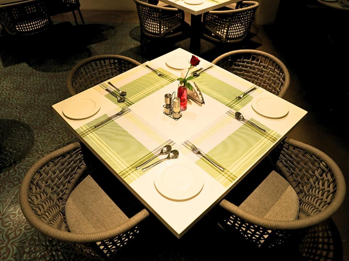 D R Utthama Nellore - Am Hotel Kollection Exterior photo